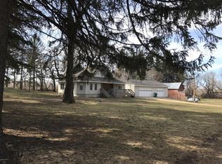 76642 265th St, Grand Meadow, MN 55936
