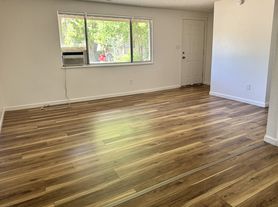 529 E 13th St, Loveland, CO