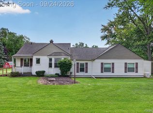 401 Lehigh Rd, Rochester Hills, MI 48307