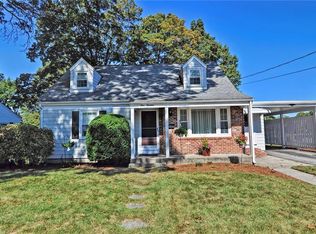 113 Lindy Ave, Riverside, RI 02915