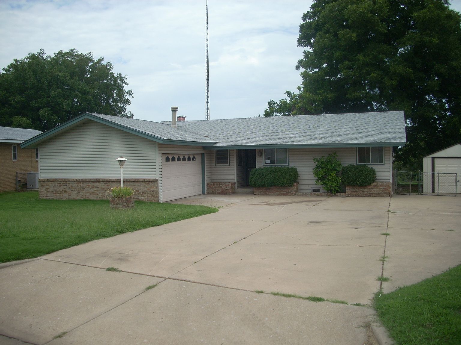 3413 Meadow Ln, Ponca City, OK 74604 Zillow