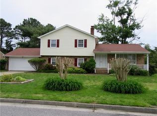 1209 Hermitage Rd, Colonial Heights, VA 23834
