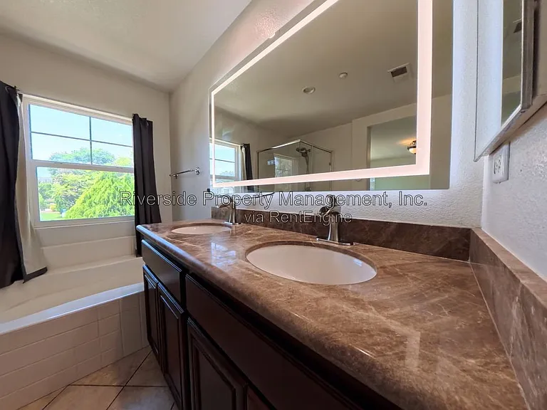 4031 Cey Ct — Photo 24