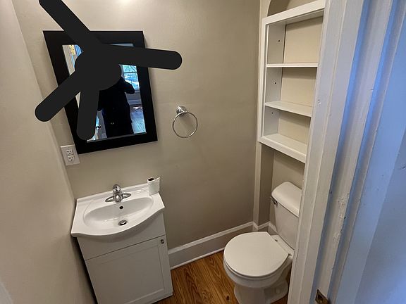 4th image of 518 Shelby St #2