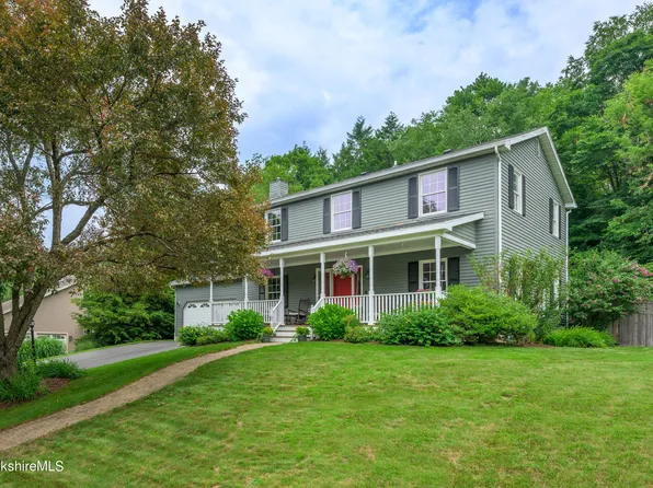 124 Leona Dr, Pittsfield, MA 01201