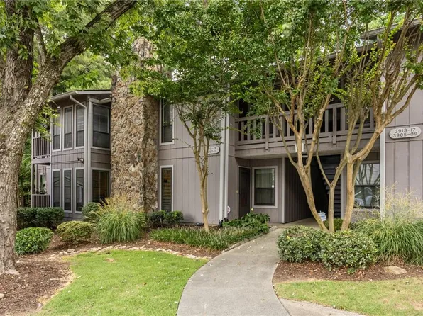 3919 Woodridge Way, Tucker, GA 30084