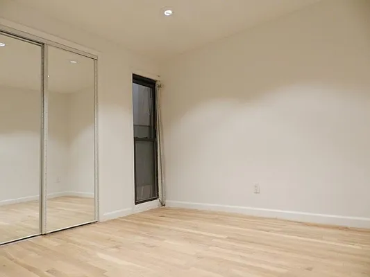 Rented by Living New York | media 75