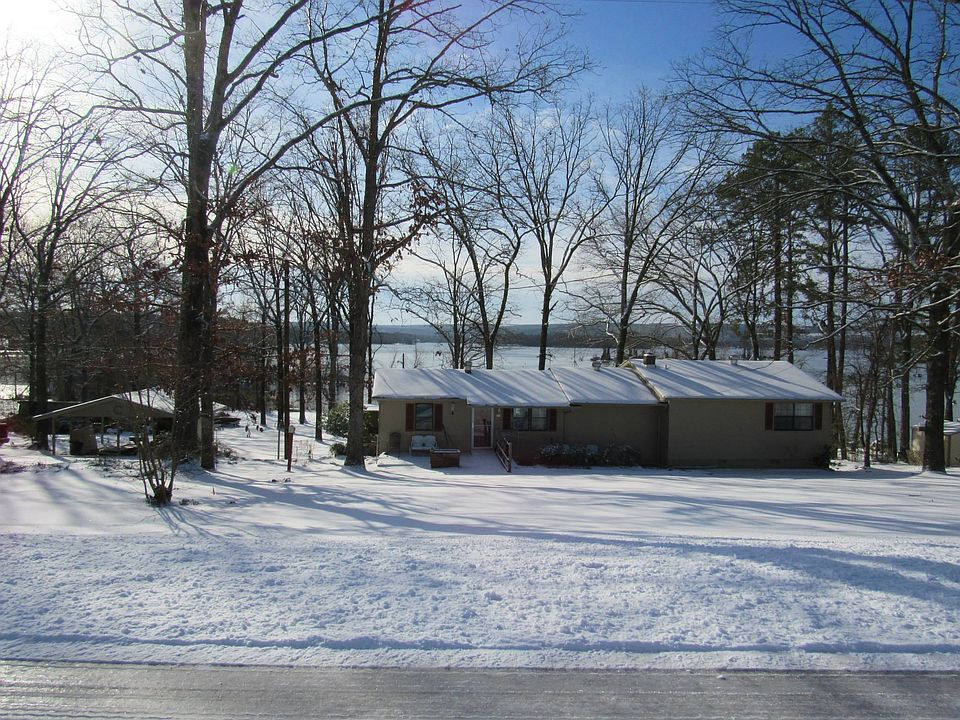 2nd image of 345 Highway 300