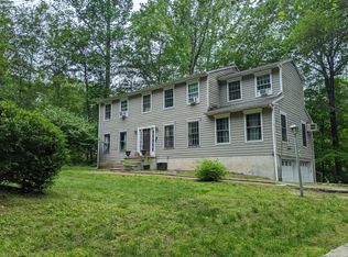27 Katrina Cir, Bethel, CT 06801