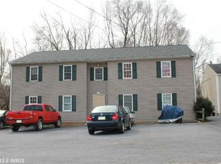 19046 Charles Town Rd, Harpers Ferry, WV 25425