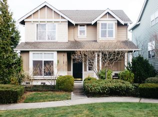 2047 NE Kenilworth Ln, Issaquah, WA 98029