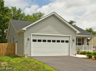 201 Ambrosia Ln, Martinsburg, WV 25405