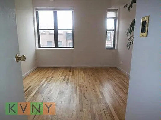 Rented by KVNY Soho | media 39