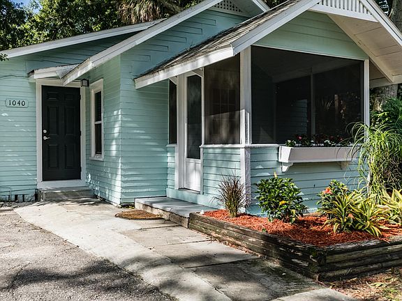 3rd image of 1040 19th Ave N #0