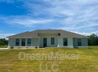 695 Flowers Dr, Goldsby, OK 73093