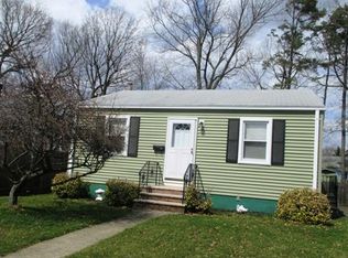 39 Elmer Ave, Spotswood, NJ