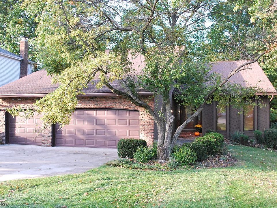 1st image of 16802 Falmouth Dr