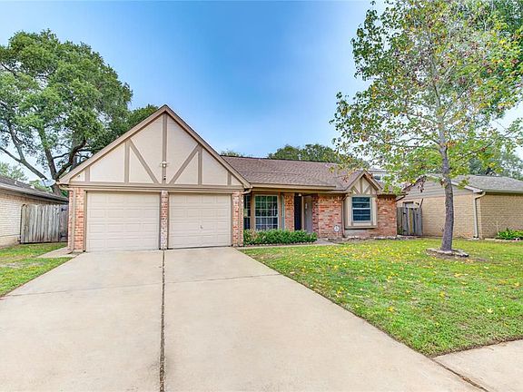 4th image of 22306 N Fork Dr