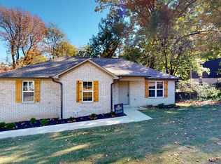 1212 Woodlawn Ave, Dyersburg, TN 38024