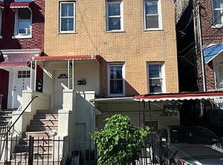 1045 E 216th St ROOM 3, Bronx, NY 10469