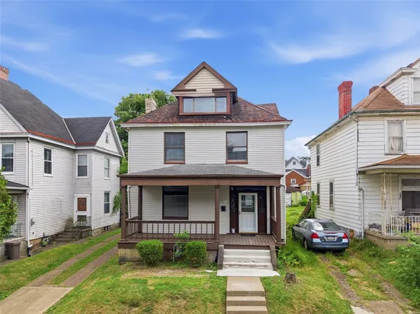 517 Hulton St, Carnegie, PA 15106