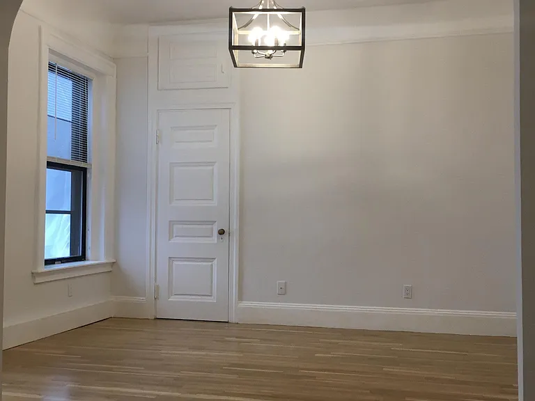 290 Commonwealth Ave #18 — Photo 9