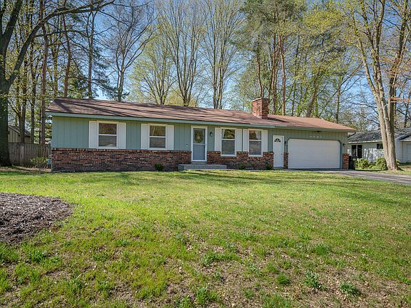 2nd image of 4152 Crestlane Dr