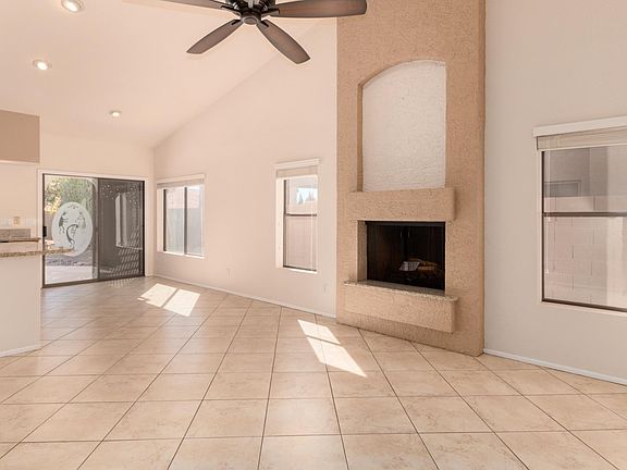5th image of 5705 E Campo Bello Dr