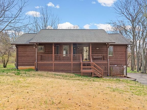 3rd image of 2422 Toler Rd