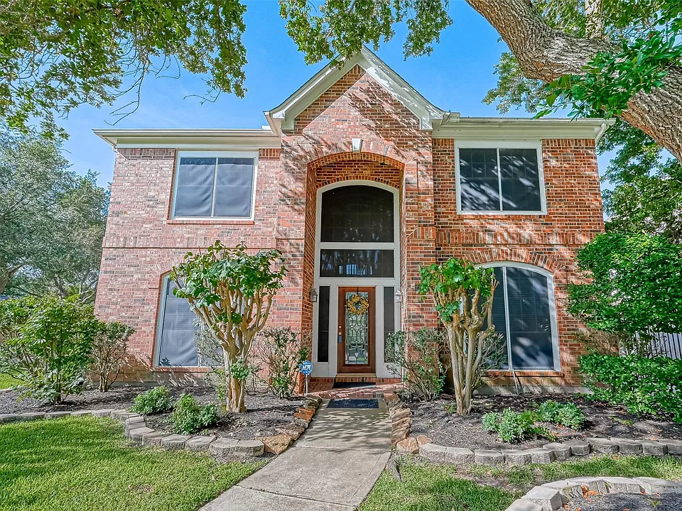 1838 Northshore Dr
