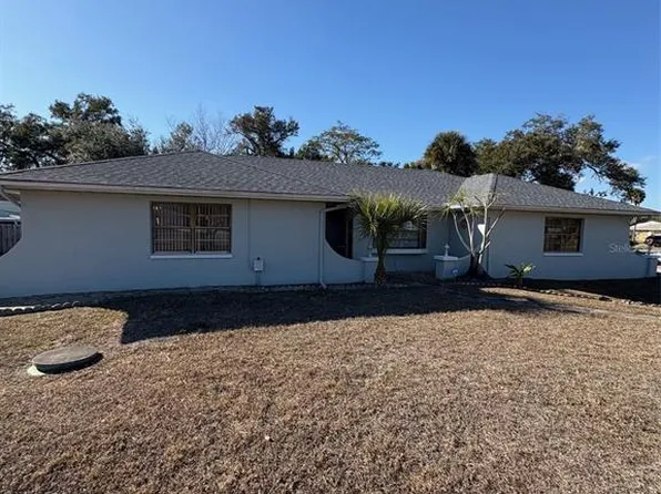 20313 Navajo Ln, Pt Charlotte, FL 33952