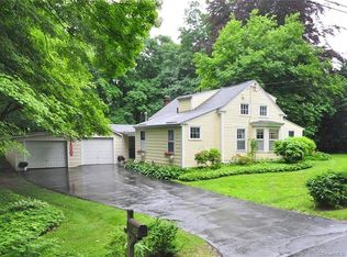 38 Mountain Rd, Tariffville, CT 06081