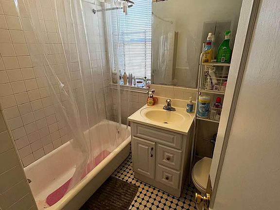 4th image of 121 Park Dr #38D
