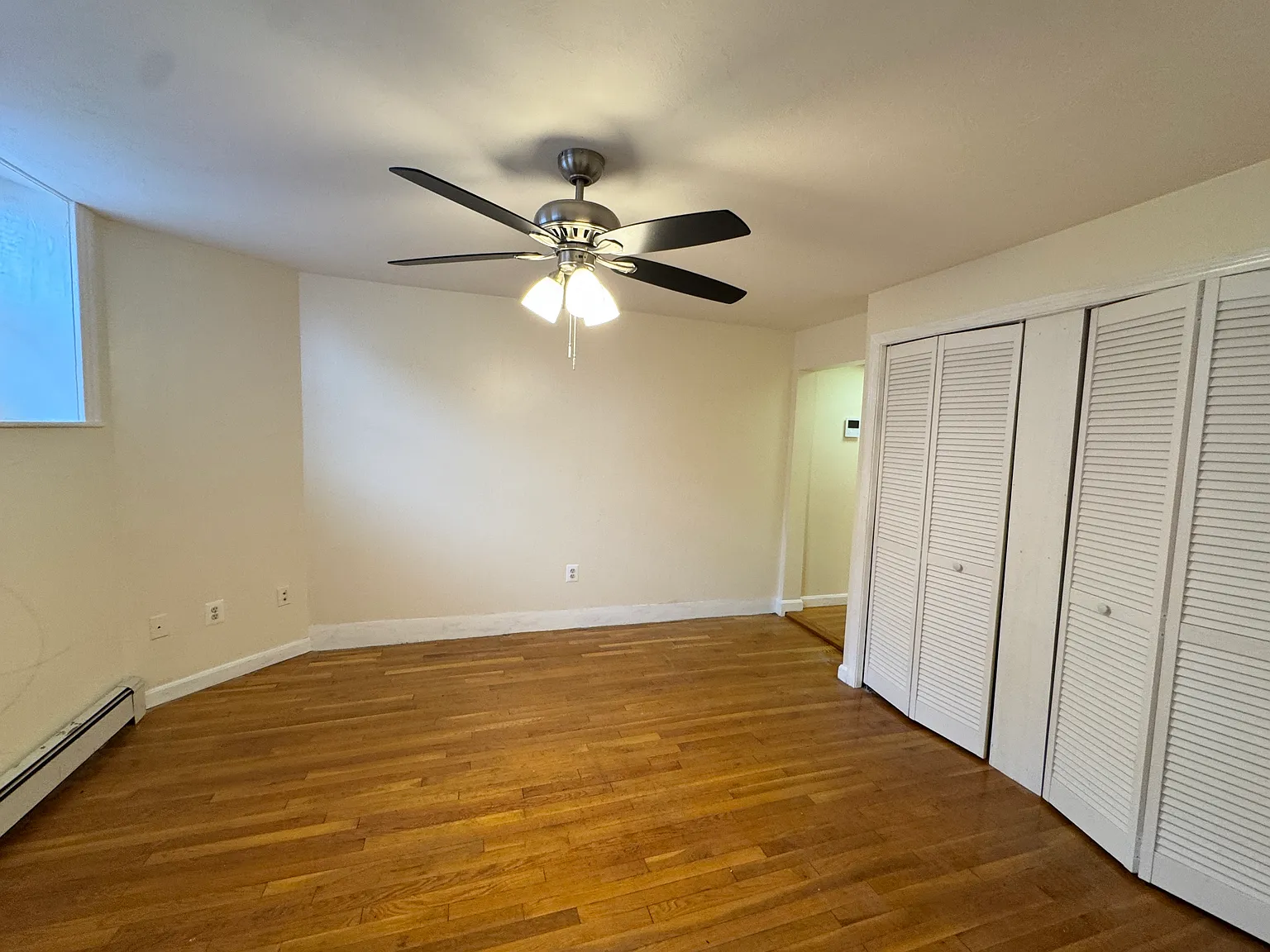Studio, 525 sqft, $2,000 — Photo 2