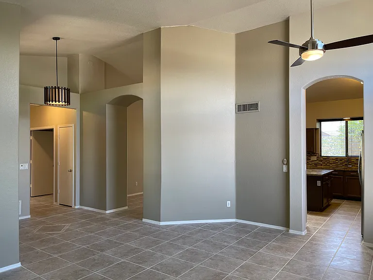 20390 N 54th Ave — Photo 11