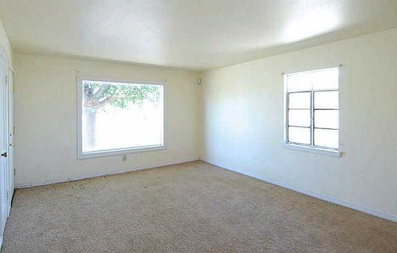 3rd image of 8628 Guadalupe Dr