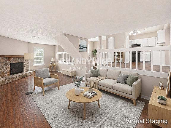 3rd image of 5196 Brough Ln