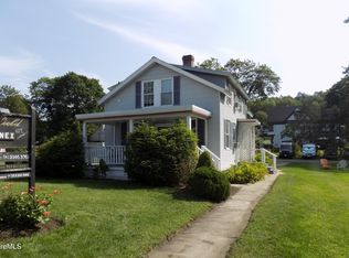 208 Main St, Lee, MA 01238