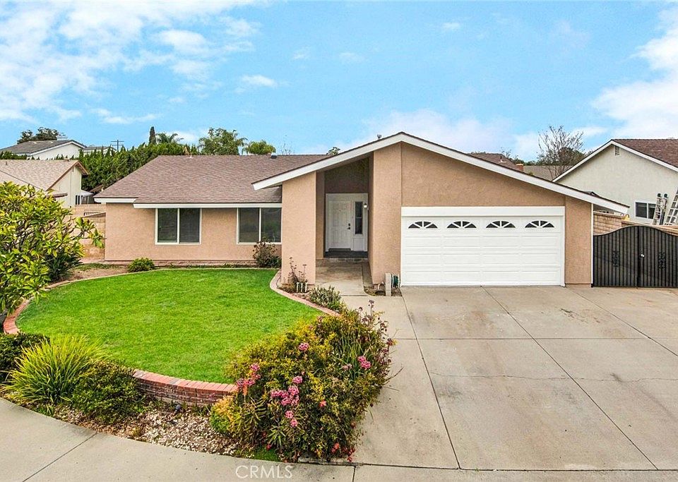 1st image of 3129 N River Mist Cir
