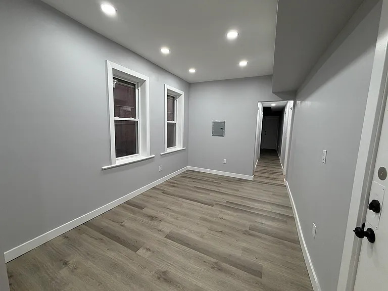 133 Elizabeth Ave #1 — Photo 3
