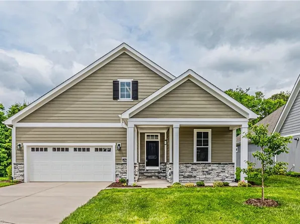 1108 Hudson Dr, Mebane, NC 27302