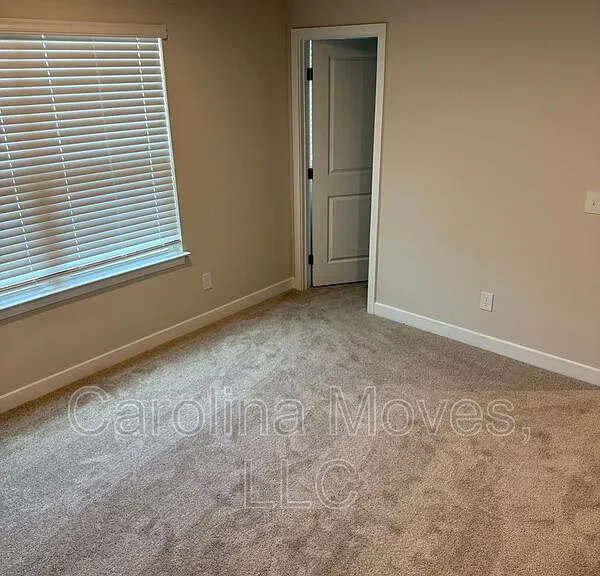 7071 Glass Ct — Photo 26