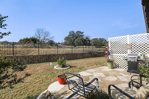 111 Monument Hill Trl Photo 1