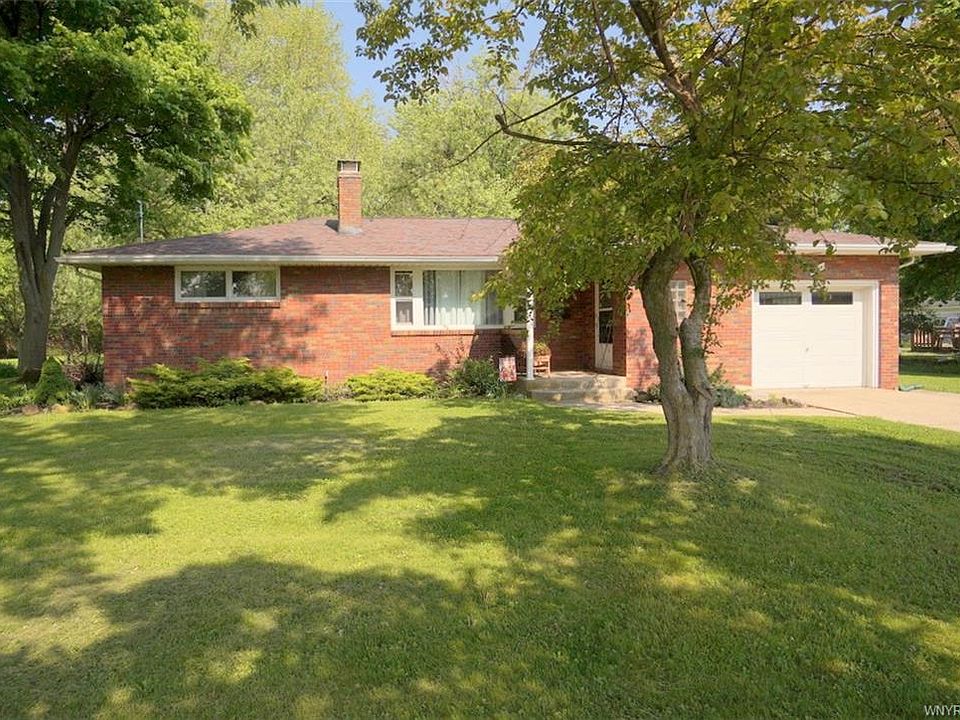 1st image of 274 Lake Ave