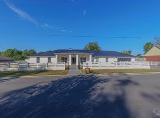 2115 Stallion Rd, Cantonment, FL 32533