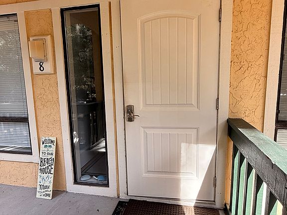 3rd image of 300 Yacht Club Dr Unit 8