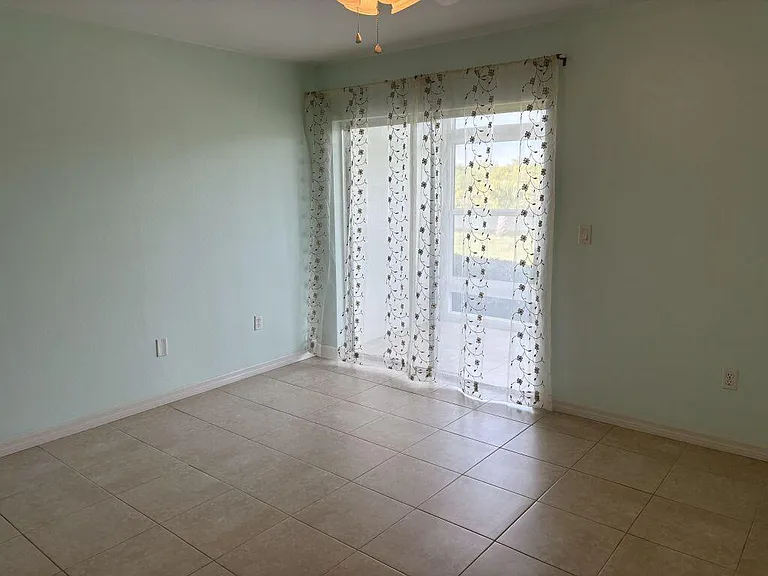 2800 Indian River Blvd #1 — Photo 10