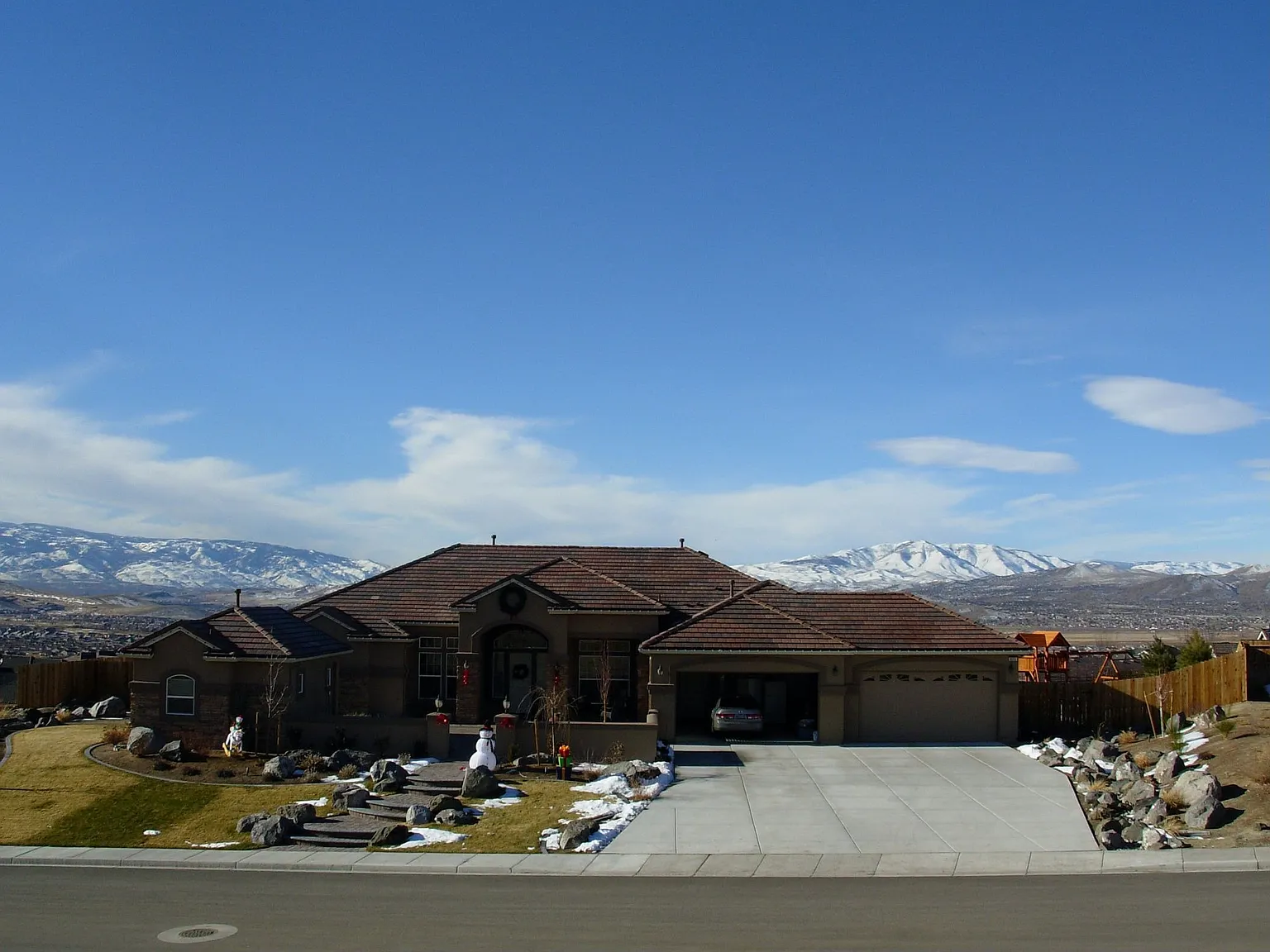 8050 Orange Plains Dr photo 1