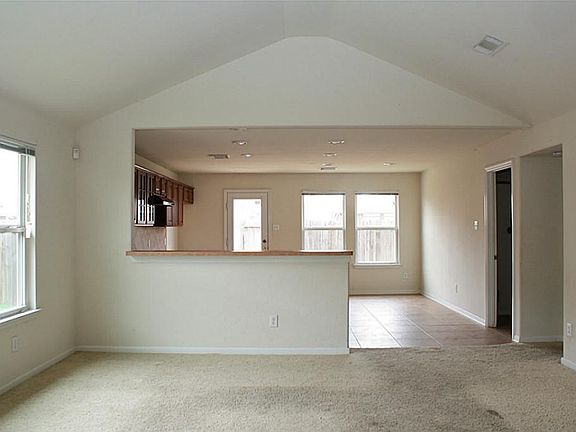 5th image of 9735 Misty Vine Ct