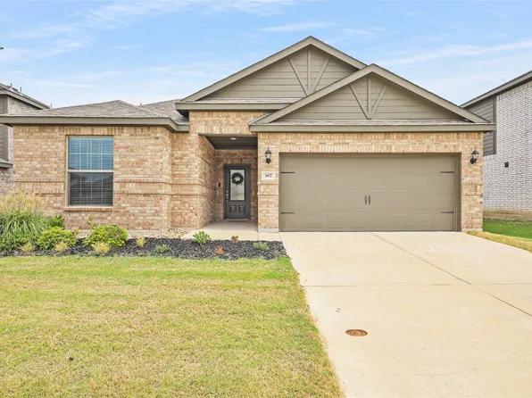 307 Honeysuckle Ln, Princeton, TX 75407
